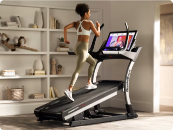 ifit user running on a nordictrack incline treadmill
